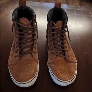 Vans Men’s high top suede shoes